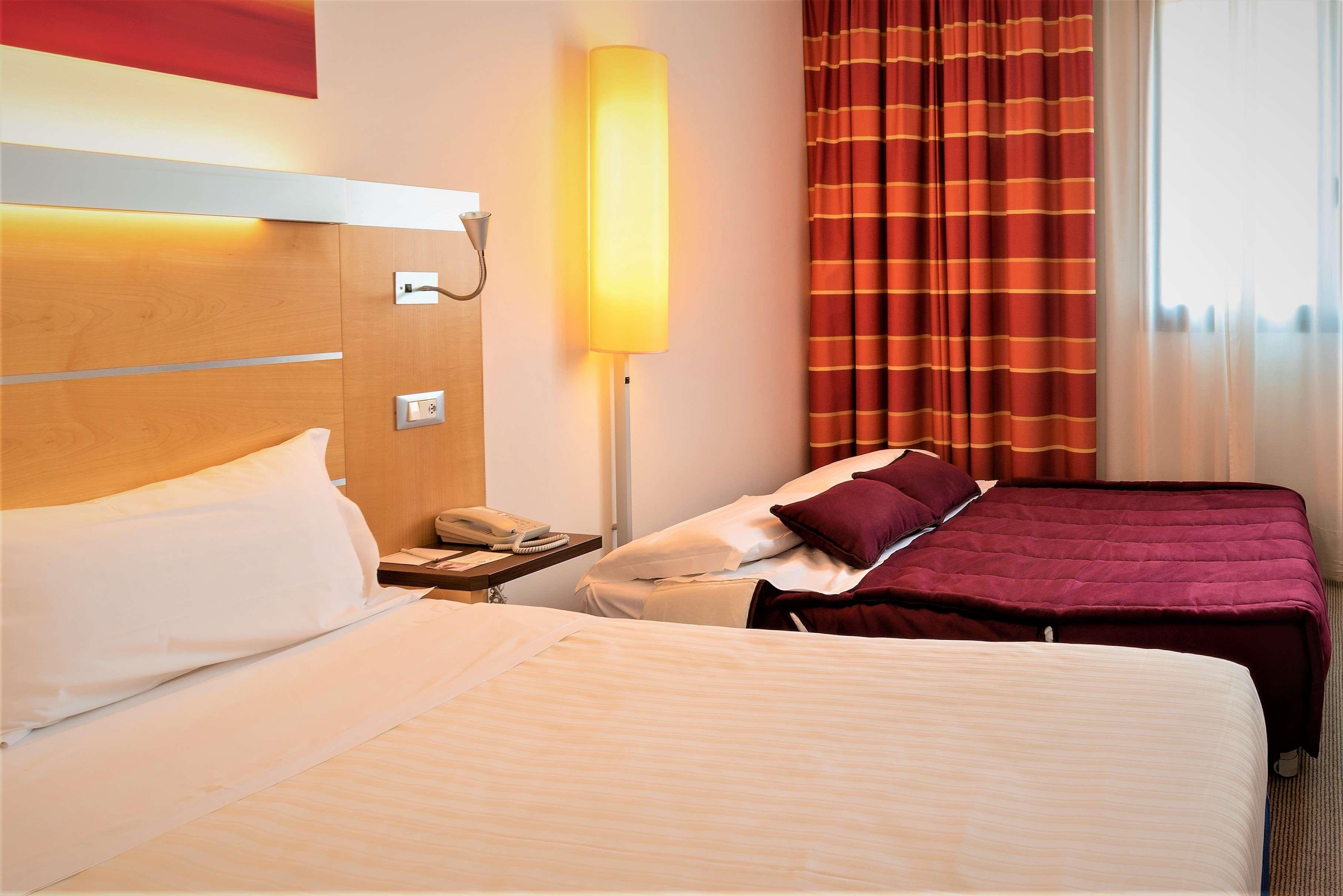 Best Western Palace Inn Hotel Ferrara Esterno foto