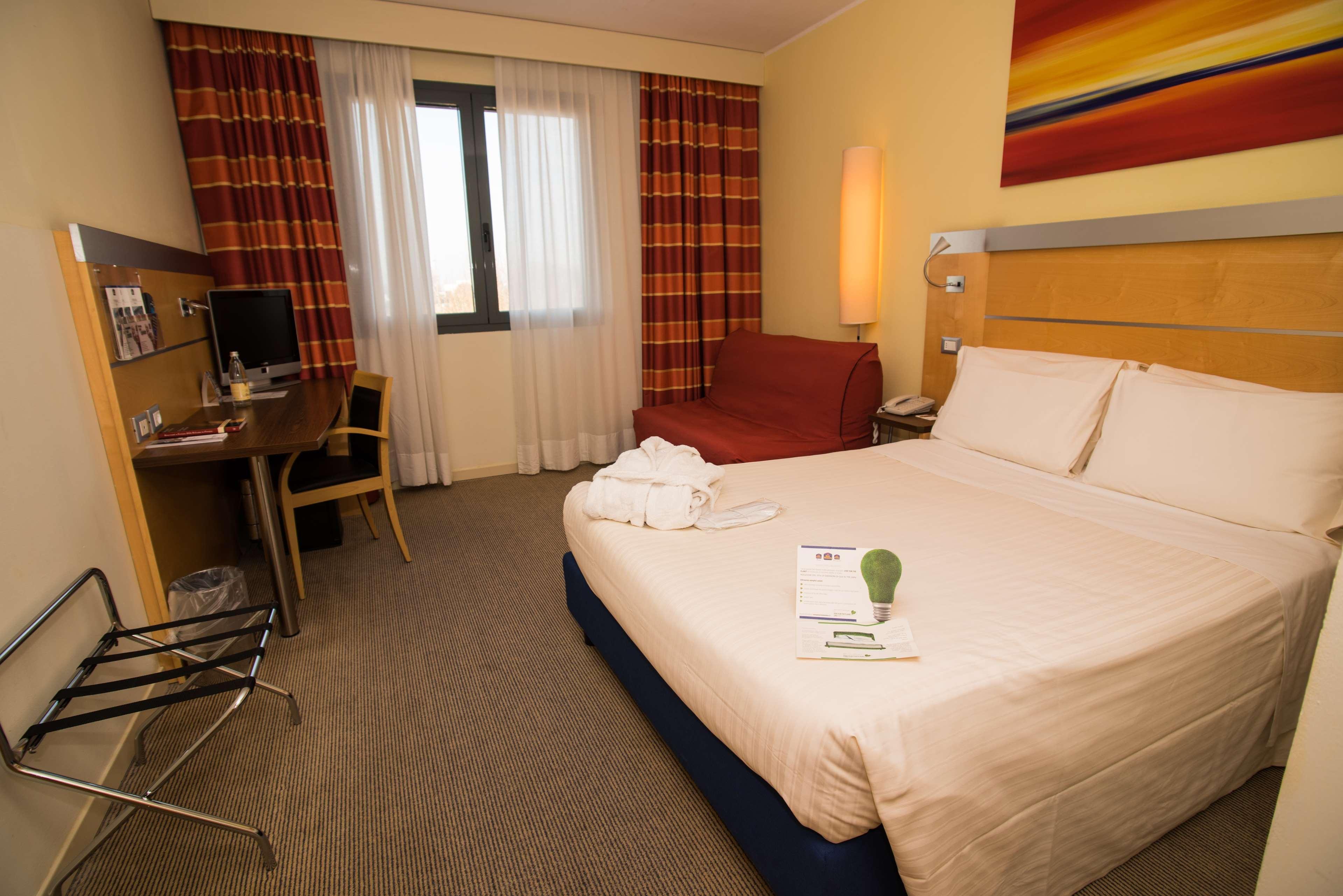 Best Western Palace Inn Hotel Ferrara Esterno foto