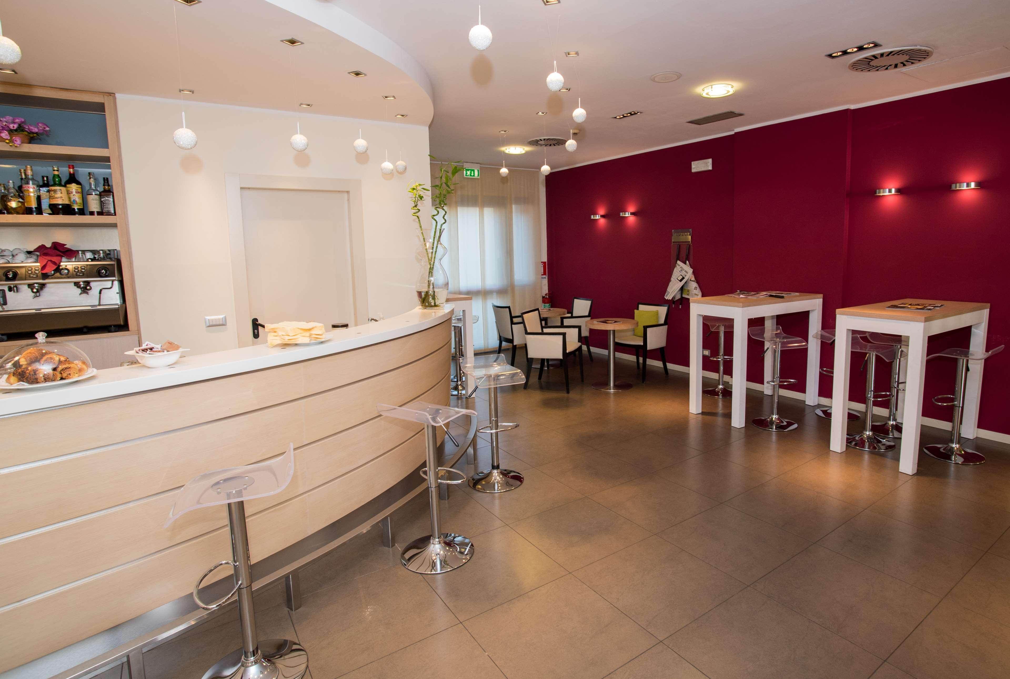 Best Western Palace Inn Hotel Ferrara Esterno foto