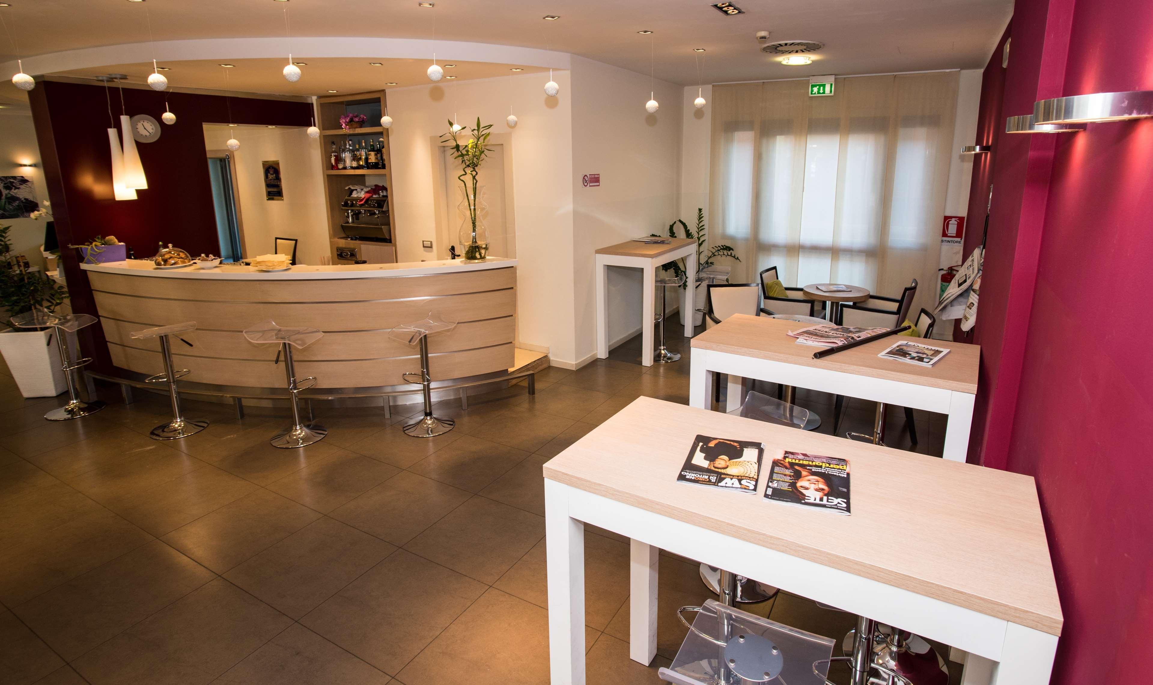 Best Western Palace Inn Hotel Ferrara Esterno foto