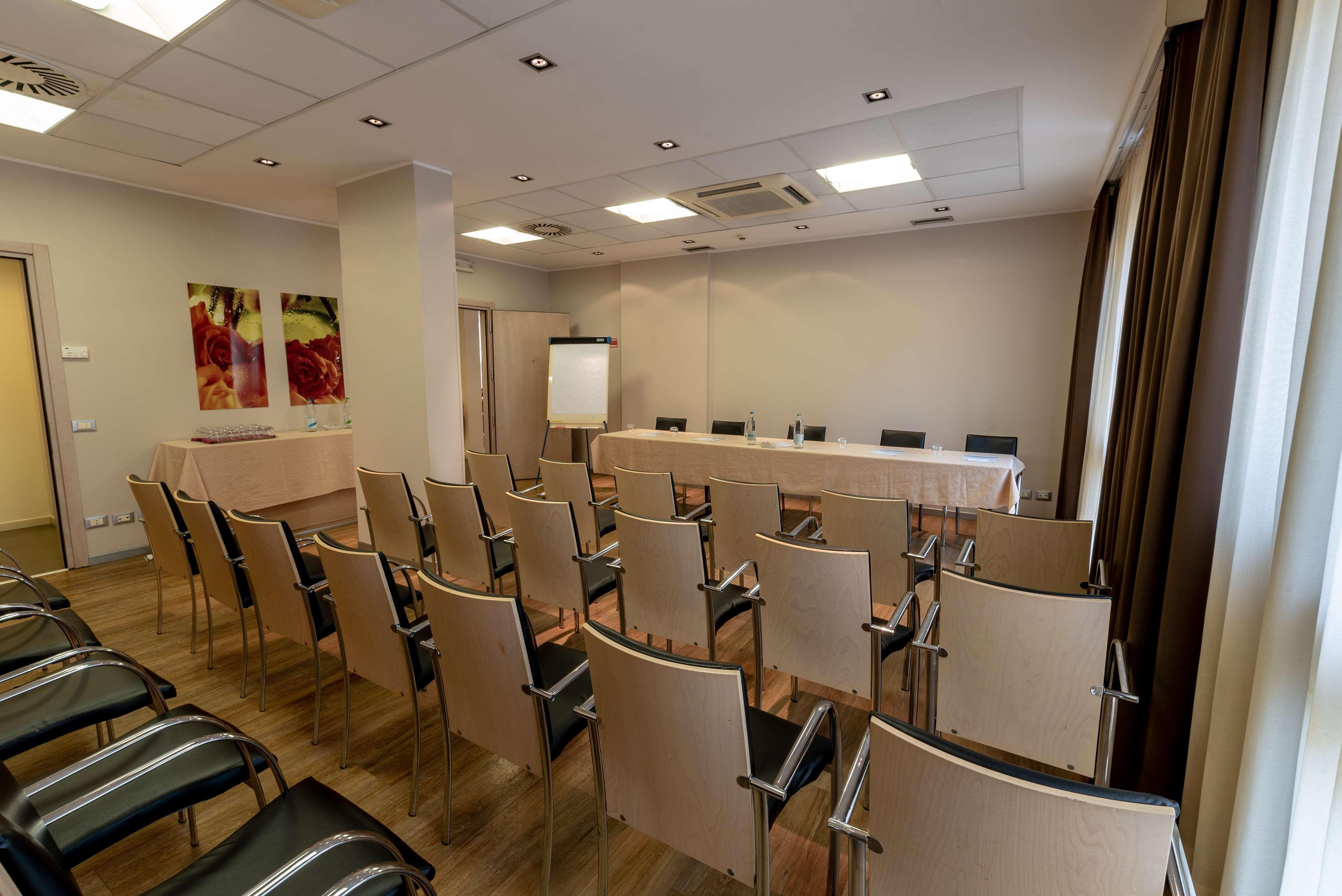 Best Western Palace Inn Hotel Ferrara Esterno foto