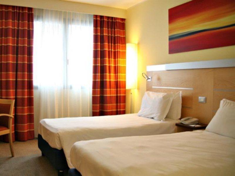Best Western Palace Inn Hotel Ferrara Esterno foto